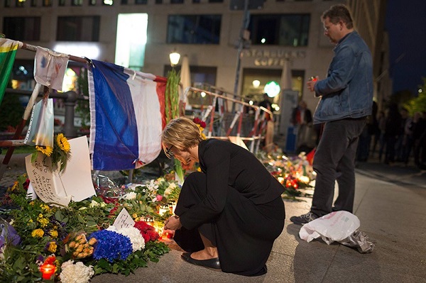 Во Франции вспоминают жертв теракта 13 ноября 2015 года